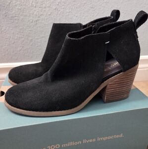 TOMS Lea Black Ankle Boots for Women 8